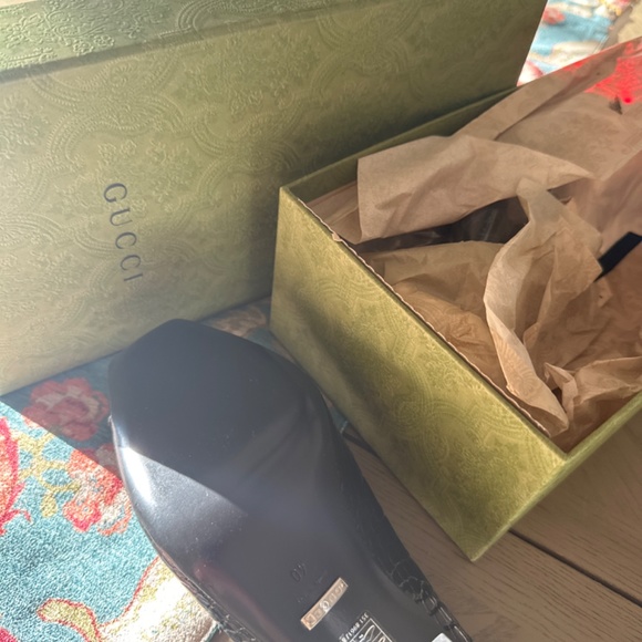 Gucci crocodile print pump - Picture 2 of 3